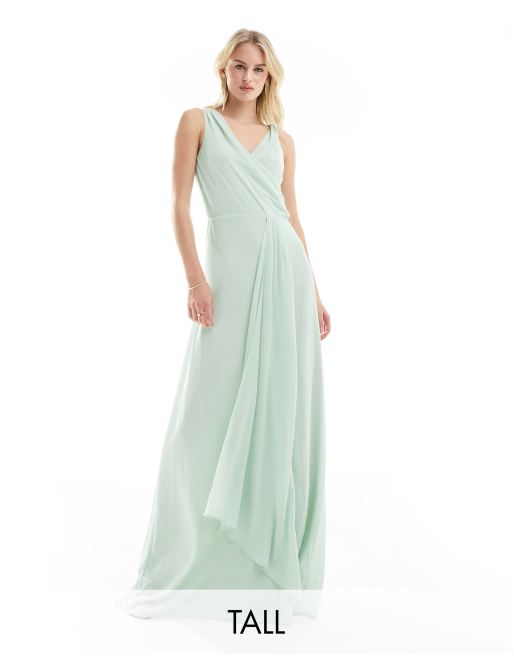 TFNC Tall - Vestito lungo da damigella aderente color menta fresca con scollo alla Bardot