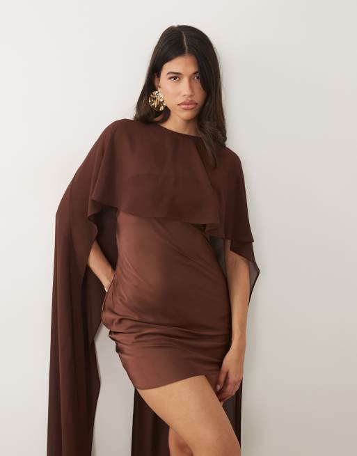 TFNC - Vestido corto marrón chocolate de satén con falda y capa de malla, 4 de 4