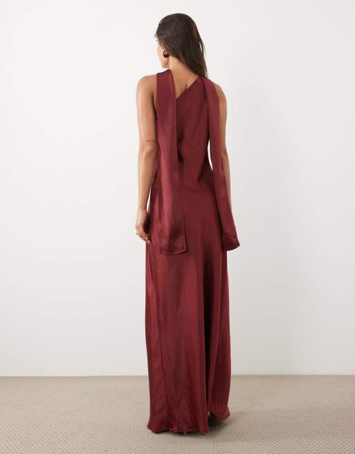 TFNC - Vestido largo satinado asimétrico con pañuelo en burdeos, 4 de 4