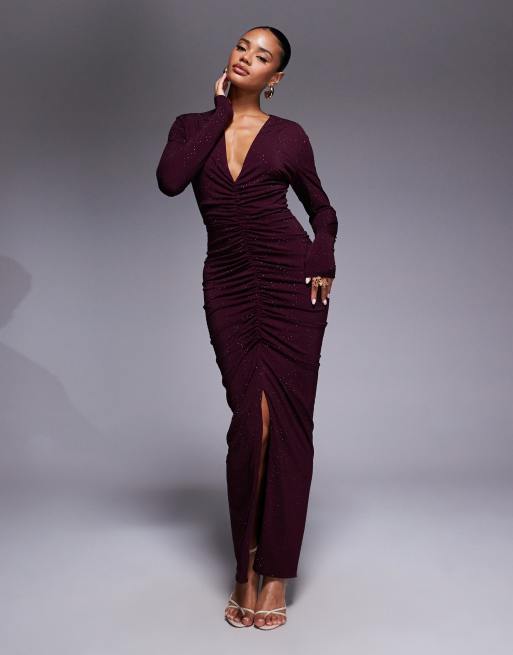 TFNC - Vestito lungo color ciliegia decorato con spacco sul davanti e scollo profondo