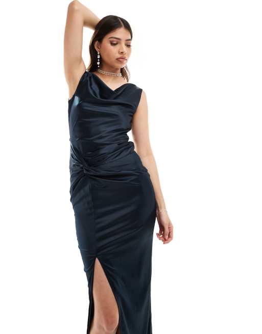 TFNC - Vestito lungo da damigella in raso blu navy con dettaglio incrociato e scollo ad anello