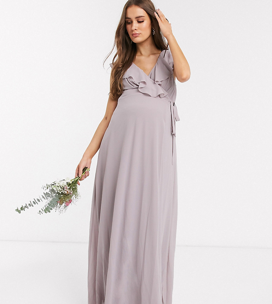 TFNC - Zwangerschapskleding - Lange jurk voor bruidsmeisjes met ruchedetail en split in grijs