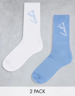 THE COUTURE CLUB 2 PACK SPORTS SOCKS IN WHITE AND BLUE