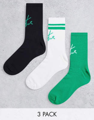 THE COUTURE CLUB 3 PACK SPORTS SOCKS IN WHITE GREEN AND BLACK