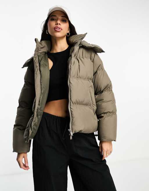 Essential Cropped Puffer Jacket with Detachable Sleeves in Sand