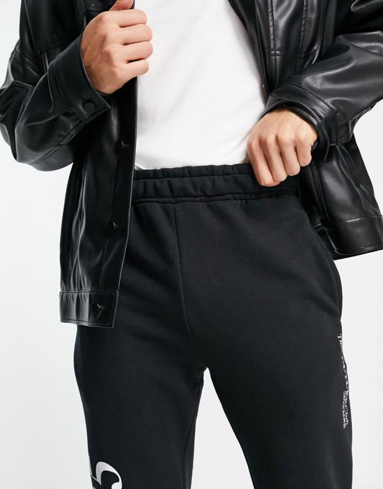 https://images.asos-media.com/products/the-couture-club-heritage-sweatpants-in-black/200249532-3?$n_550w$&wid=550&fit=constrain
