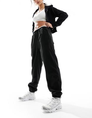 The Couture Club - Jogginghose aus schwarzem Teddy-Fleece