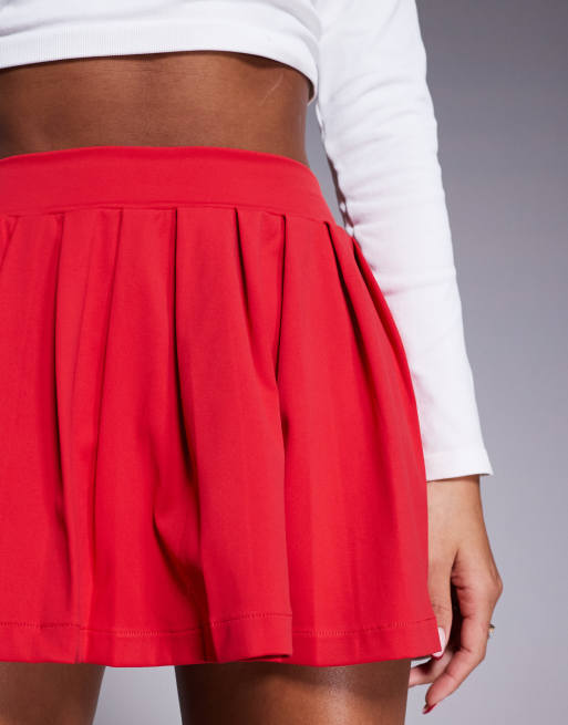 The Couture Club – Mini-Skort aus formendem Stretch-Stoff in Rot, 2 von 5