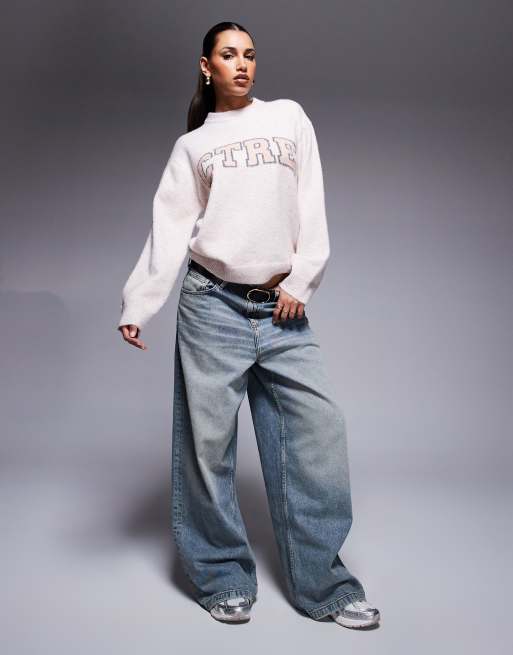 The Couture Club - Oversized fluffy gebreide trui met logoprint in roze, 2 van 4