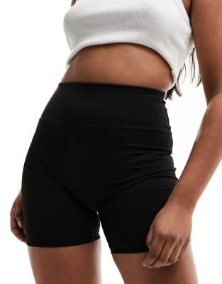 The Couture Club sculpt aspen shorts in black