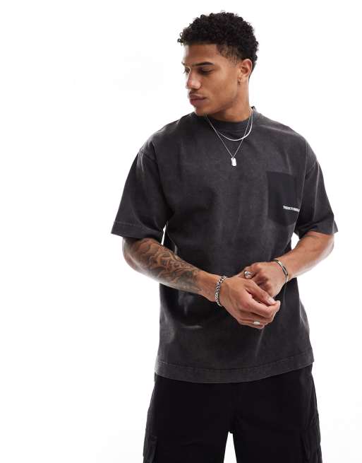 The Couture Club - T-shirt met zakdetail in zwart met wassing