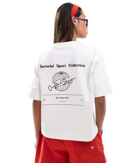 The Couture Club – T-shirt w kolorze złamanej bieli z nadrukiem napisem „Sartorial Club” 