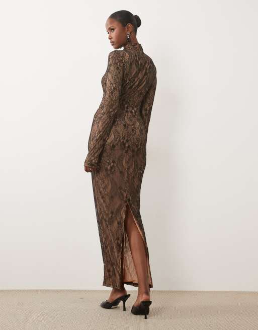 The Dolls House Circa L'Ren abito maxi premium in pizzo nero con collo alto e maniche lunghe, 4 di 4