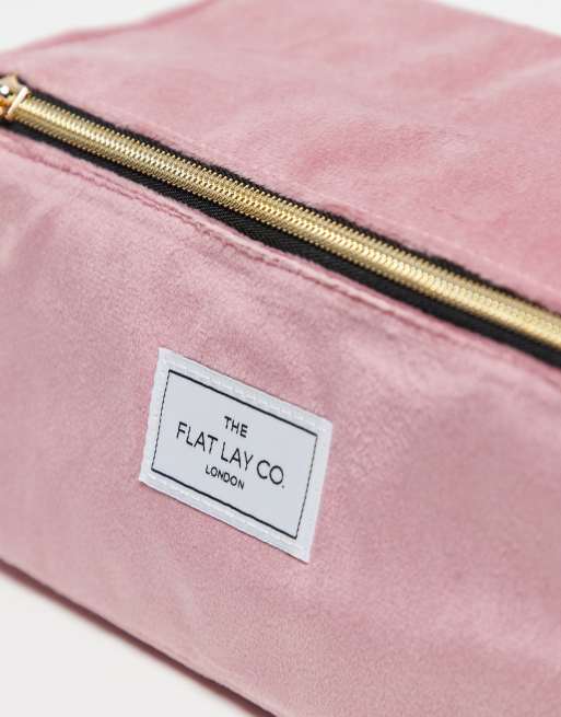 The Flat Lay Co. - Makeup Box Bag - Pink Velvet, 3 af 3