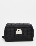 [Flat Lay Company] The Flat Lay Co. Marshmallow Makeup Box Bag - Classic Black-Multi No Size Classic black