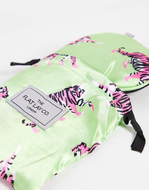 The Flat Lay Co. - Mascherina da notte oversize con tigri rosa - In esclusiva per ASOS, 2 di 4