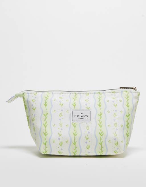 The Flat Lay Co. - Trousse a fiori - In esclusiva x ASOS 