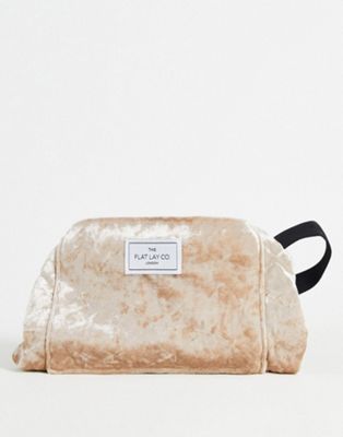 The Flat Lay Co. X ASOS EXCLUSIVE Drawstring Makeup Bag in Greige Crushed Velvet