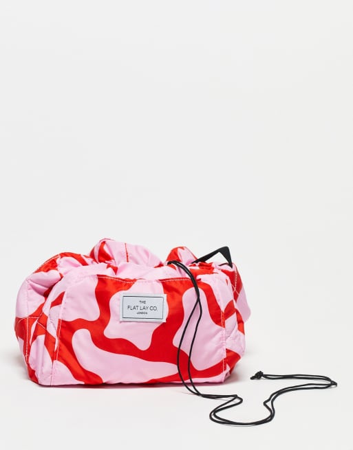 The Flat Lay Co. X ASOS EXCLUSIVE Drawstring Makeup Bag Pink and Red Giraffe