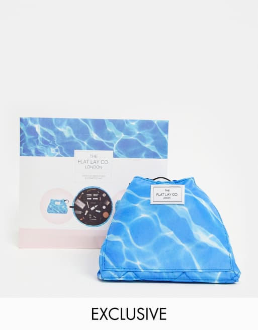 The Flat Lay Co. X ASOS Exclusive Drawstring Makeup Bag - Pool Print