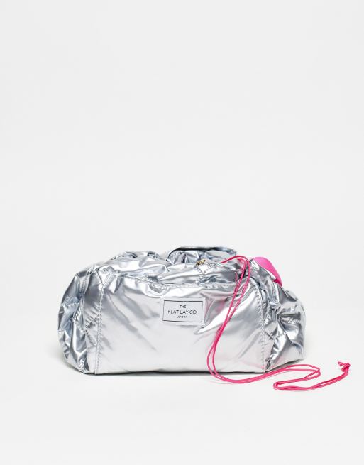 Silver shop wash bag