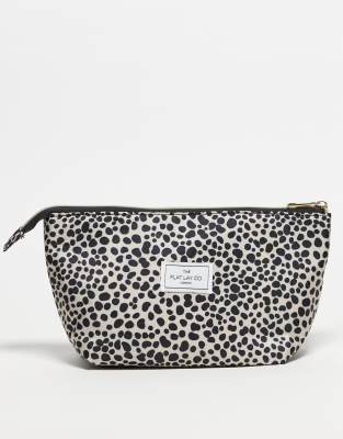 The Flat Lay Co. X ASOS Exclusive - Make-up-Tasche mit Cheetah-Punkten-Braun