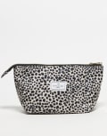 [Flat Lay Company] The Flat Lay Co. x ASOS EXCLUSIVE Makeup Pouch in Cheetah Spots-Brown No Size Cheetah spots