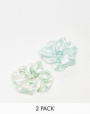 The Flat Lay Co. X ASOS EXCLUSIVE Oversized Scrunchie Duo - Satin Sage Green Stripe