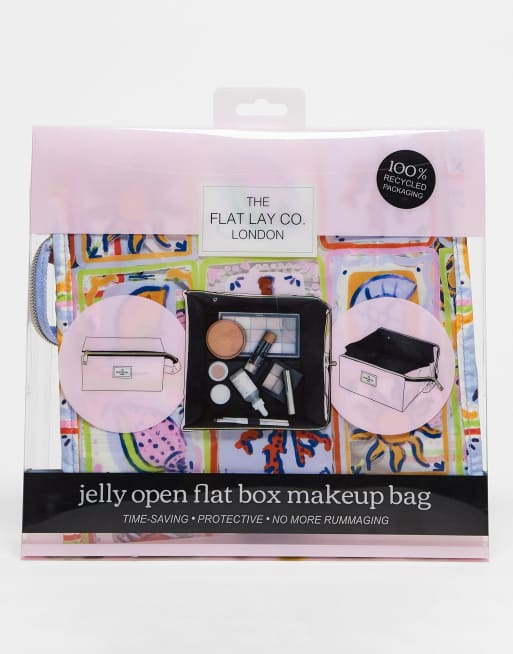 The Flat Lay Co. x ASOS - Jelly-makeuptaske med firkantet form og flisemønster med sommermotiv - Kun hos ASOS
