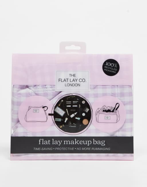 The FLat Lay Co x. ASOS - Lilla makeuptaske med gingham-tern og løbesnor - Kun hos ASOS, 2 af 3
