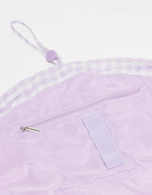 The FLat Lay Co x. ASOS - Lilla makeuptaske med gingham-tern og løbesnor - Kun hos ASOS, 3 af 3