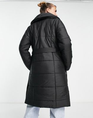 The Frolic Belted Collared Puffer Jacket in Black
