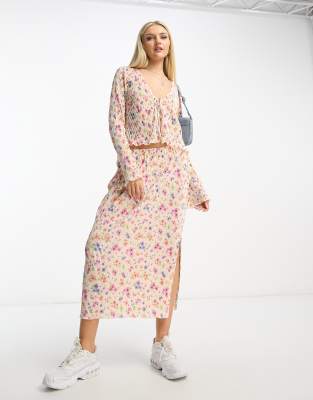 Blusa plissé color crema a fiori con laccetti in coordinato-Bianco - The Frolic Camicia donna  - immagine2