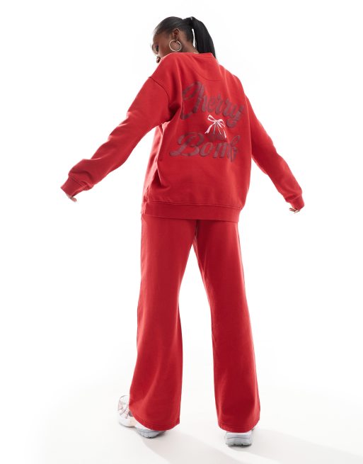 The Frolic - Cherry Bomb - Coordinato rosso con felpa con cappuccio e joggers a fondo ampio con logo