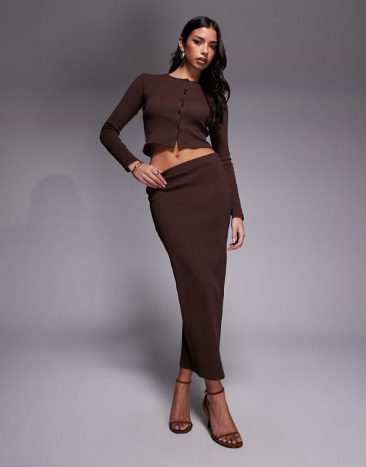 The Frolic - Chokoladebrunt ribstrikket sæt med langærmet top med knapper og nederdel - Kun hos ASOS, 3 af 3