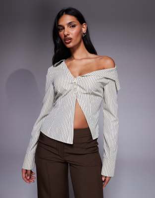The Frolic Exclusive Asymmetric Detailing Split Front Flare Sleeve Shirt In White
