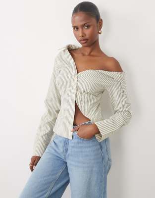 The Frolic Exclusive Asymmetric Off Shoulder Detail Split Front Flare Sleeve Shirt In Multi