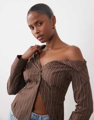 The Frolic Exclusive Asymmetric Off Shoulder Detail Split Front Flare Sleeve Shirt In Brown