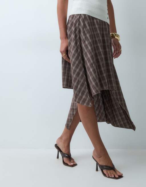 The Frolic exclusive aysmmetric hem midi skirt in brown check, 3 of 5
