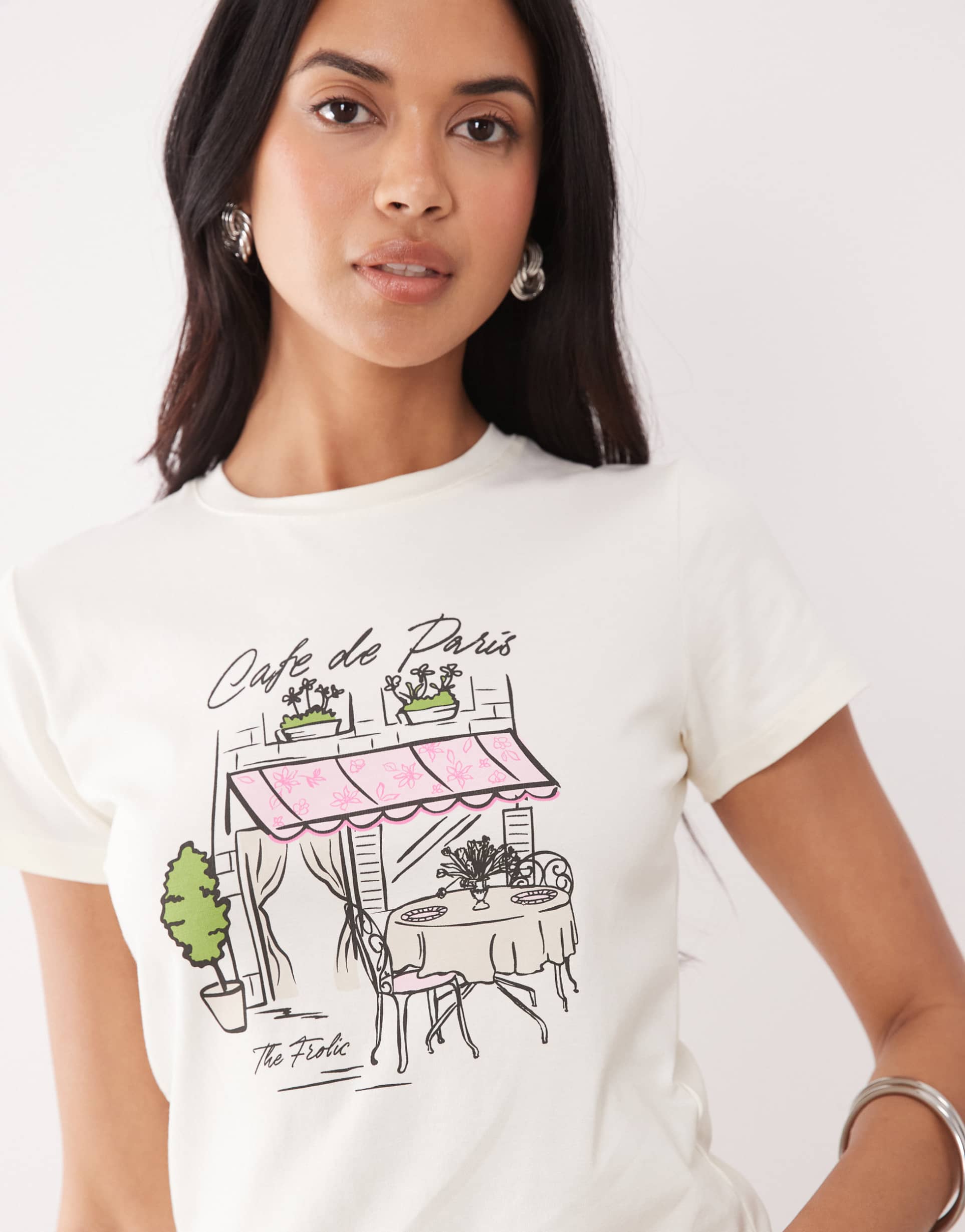 the frolic exclusive cafe motif baby tee in off white