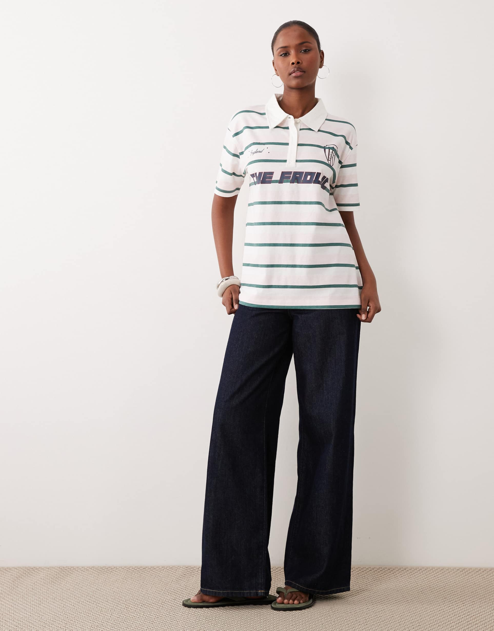 the frolic exclusive collared graphic front soccer jersey t-shirt in pink stripe