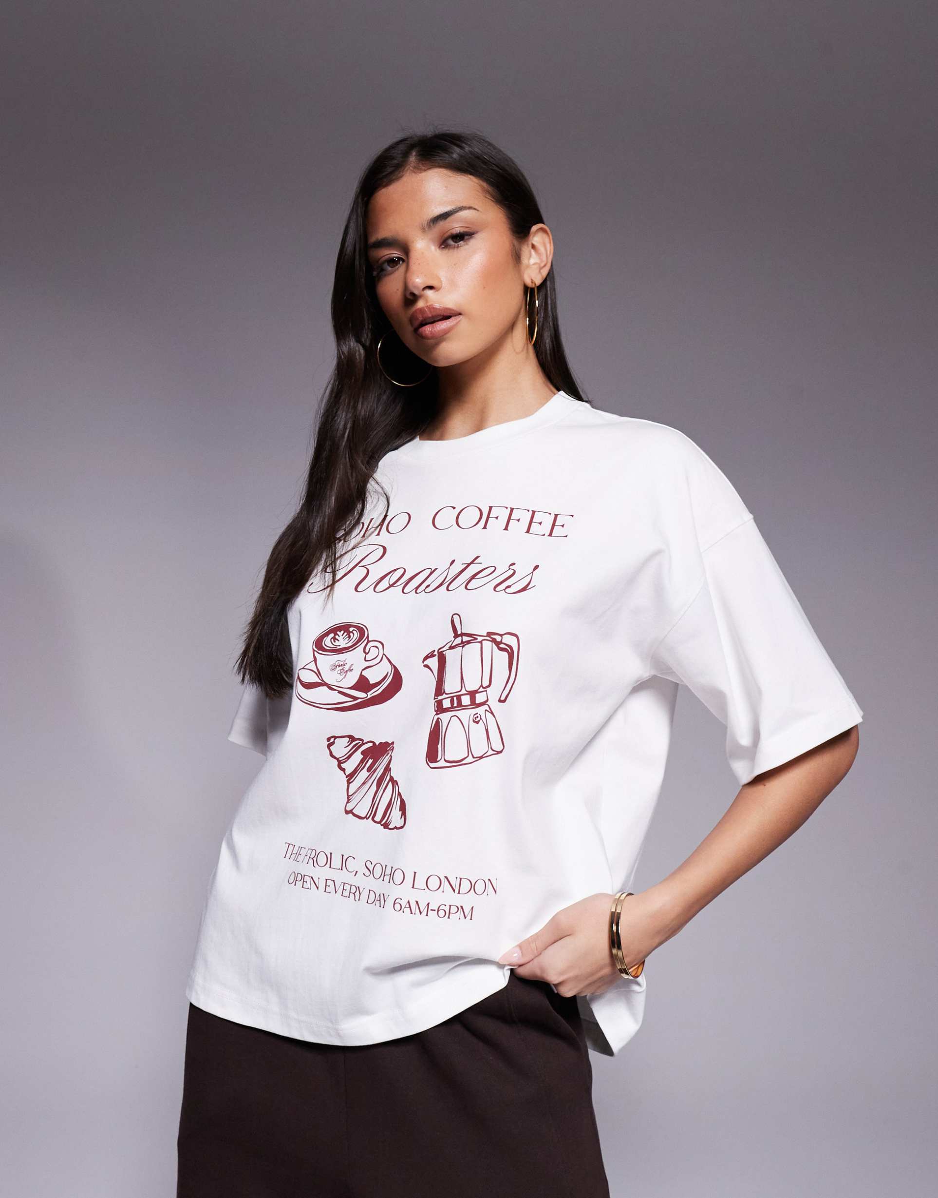 the frolic exclusive cotton dropped shoulder 'coffee' graphic front oversized t-shirt in cream