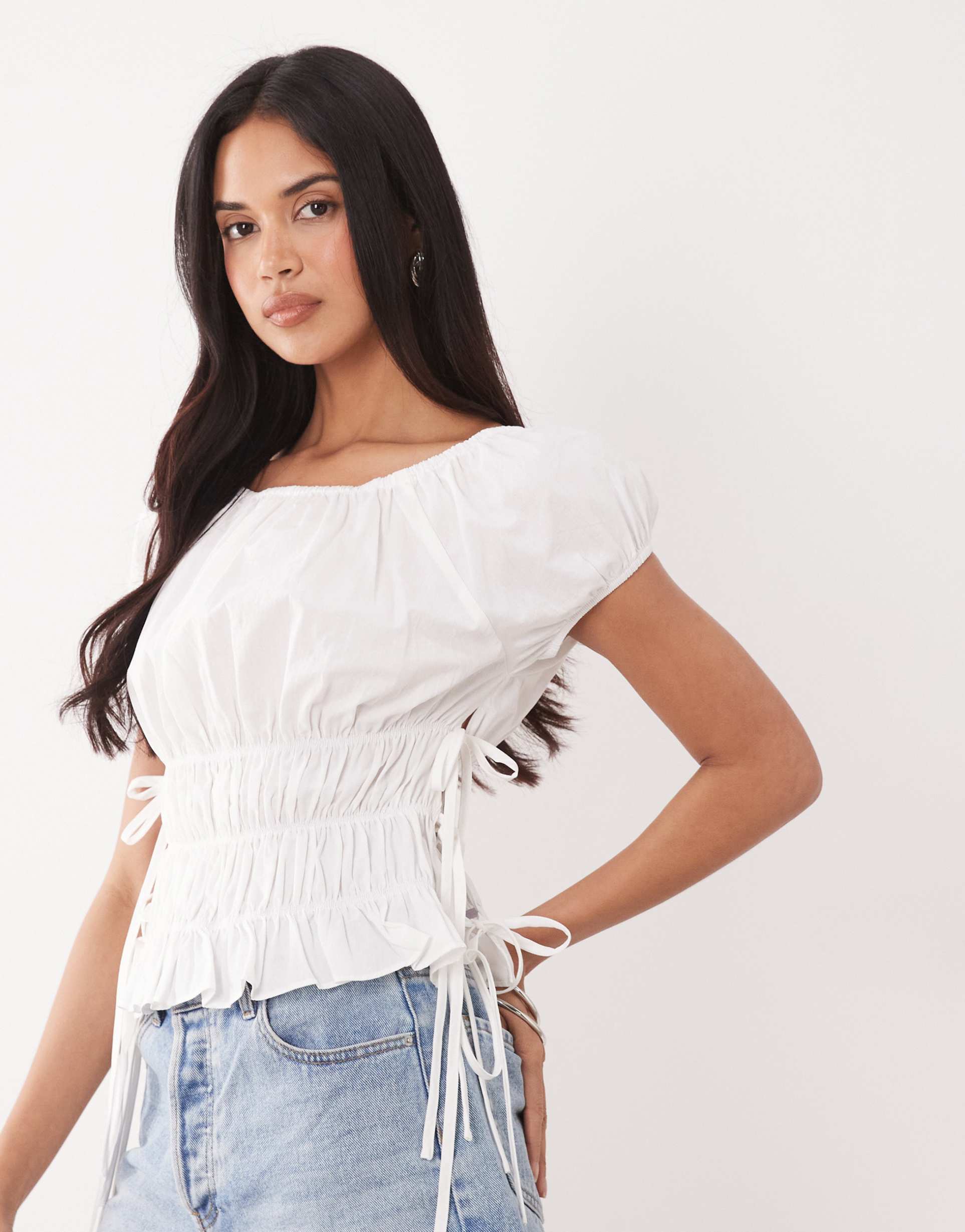the frolic exclusive cotton shirred tie side detail top in white