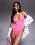 [The Frolic] The Frolic exclusive crinkle scoop front swimsuit in fuchsia-Pink 38 PINK