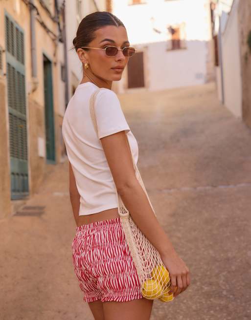 The Frolic - Exclusive - Gesmokte gestreepte micro short in rood en wit, 3 van 4
