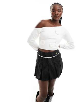 The Frolic Exclusive Slouchy Off-shoulder Flower Detail Sweater In Cream-white