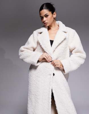 The Frolic Exclusive Teddy Maxi Coat In White
