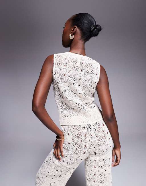 The Frolic exclusive tile crochet tie front beach top co-ord in cream, 4 of 4