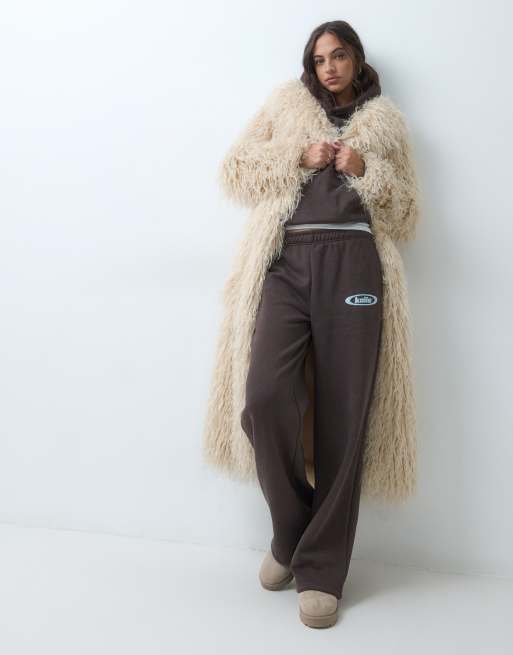 The Frolic - Exclusives - Oversized maxi jas van Mongools imitatiebont met kraag in crème, 4 van 5