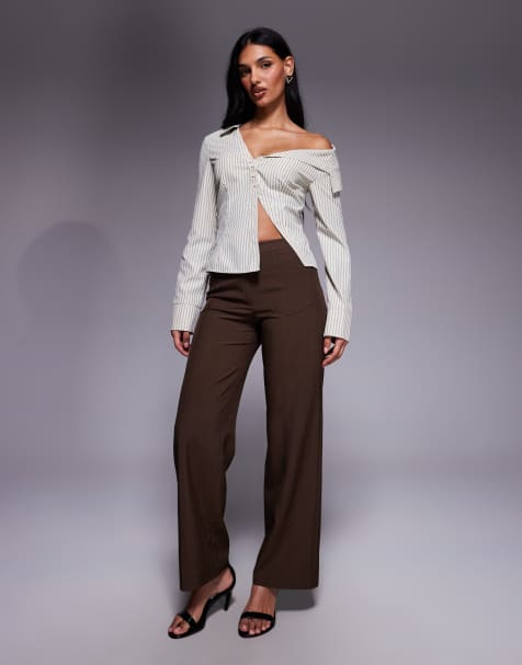 The Frolic – Exklusive, elegante Hose in Schokobraun mit mittelhohem Bund, geradem Schnitt, Tasche vorne und Nahtdetail - view 1